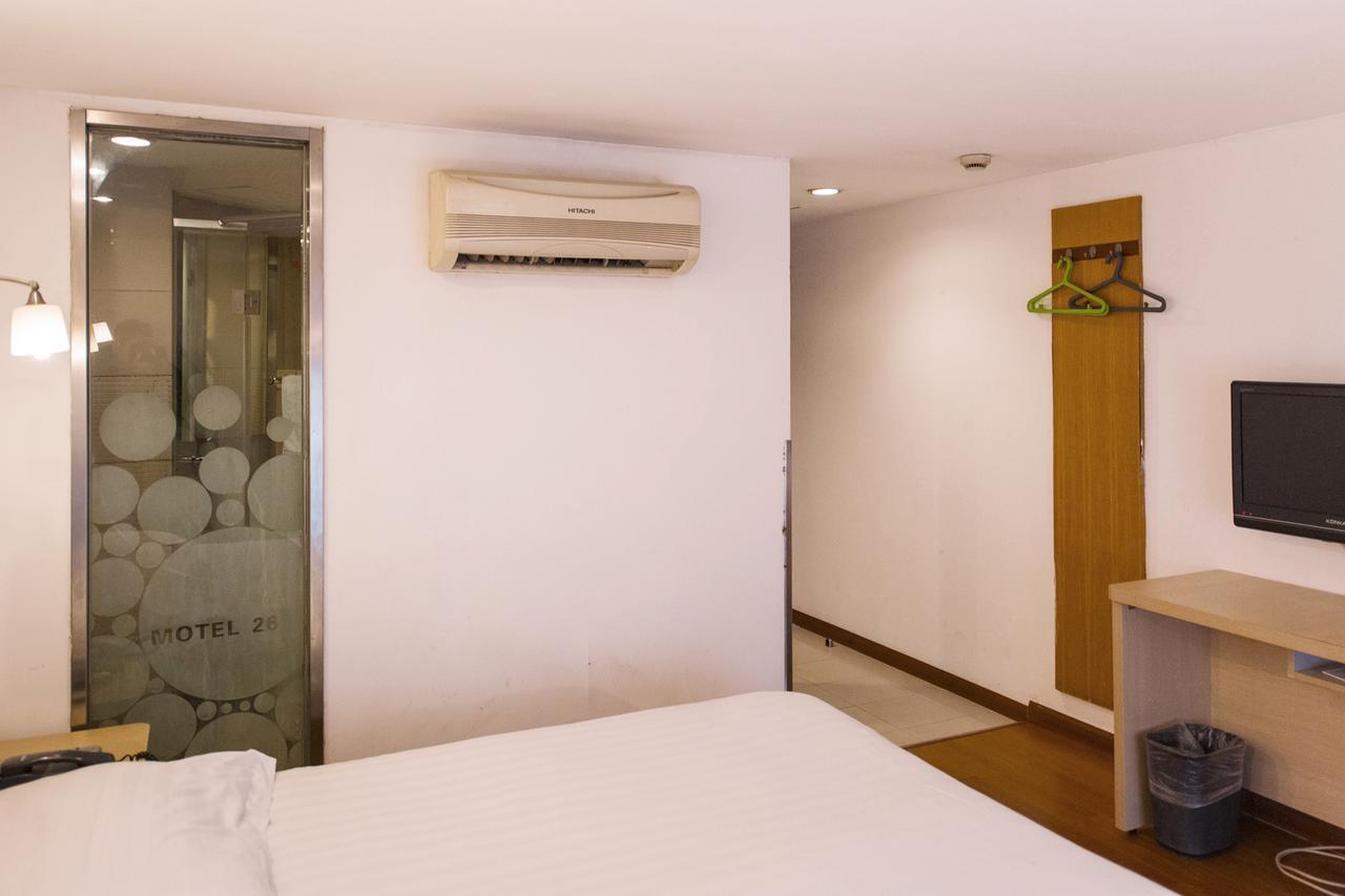 Motel Shanghai Pudong Avenue Yangpu Bridge Exteriör bild