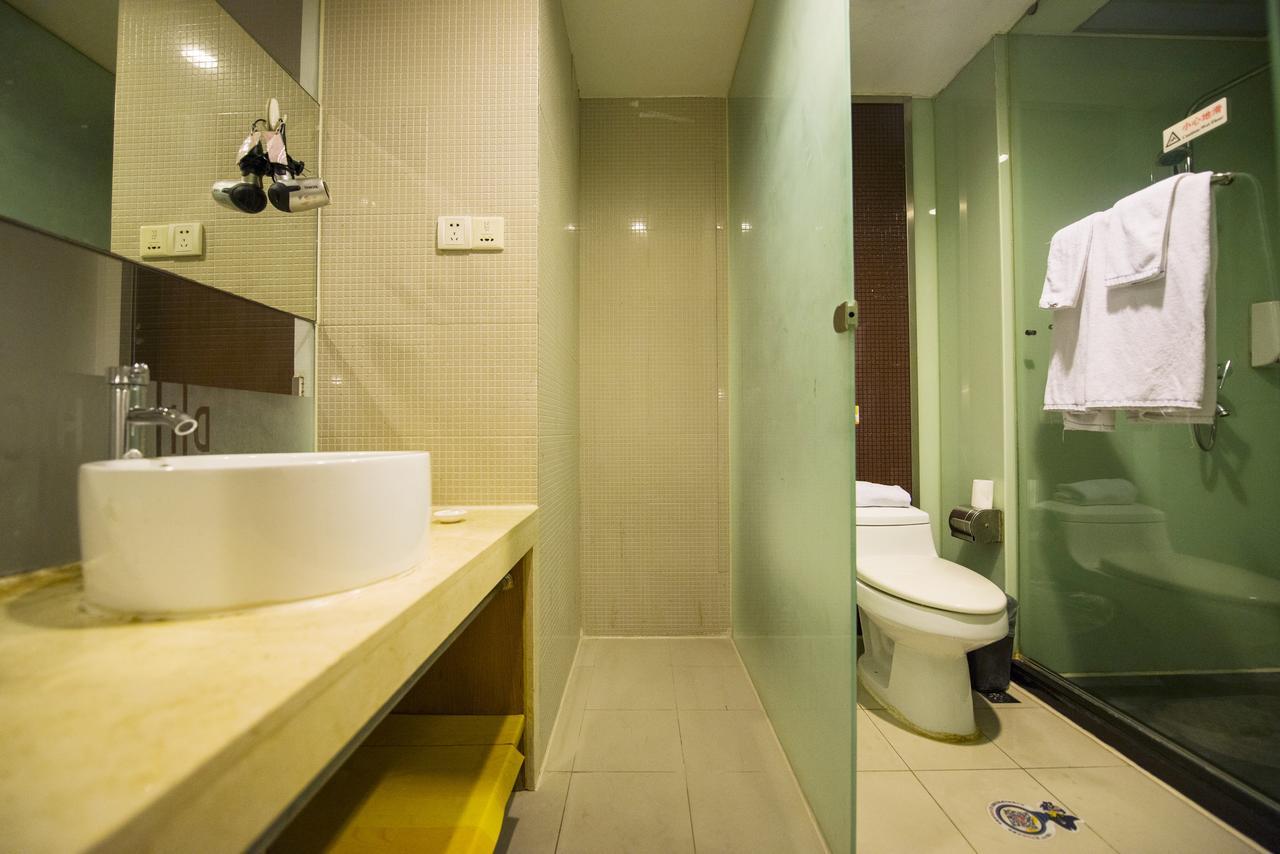 Motel Shanghai Pudong Avenue Yangpu Bridge Exteriör bild
